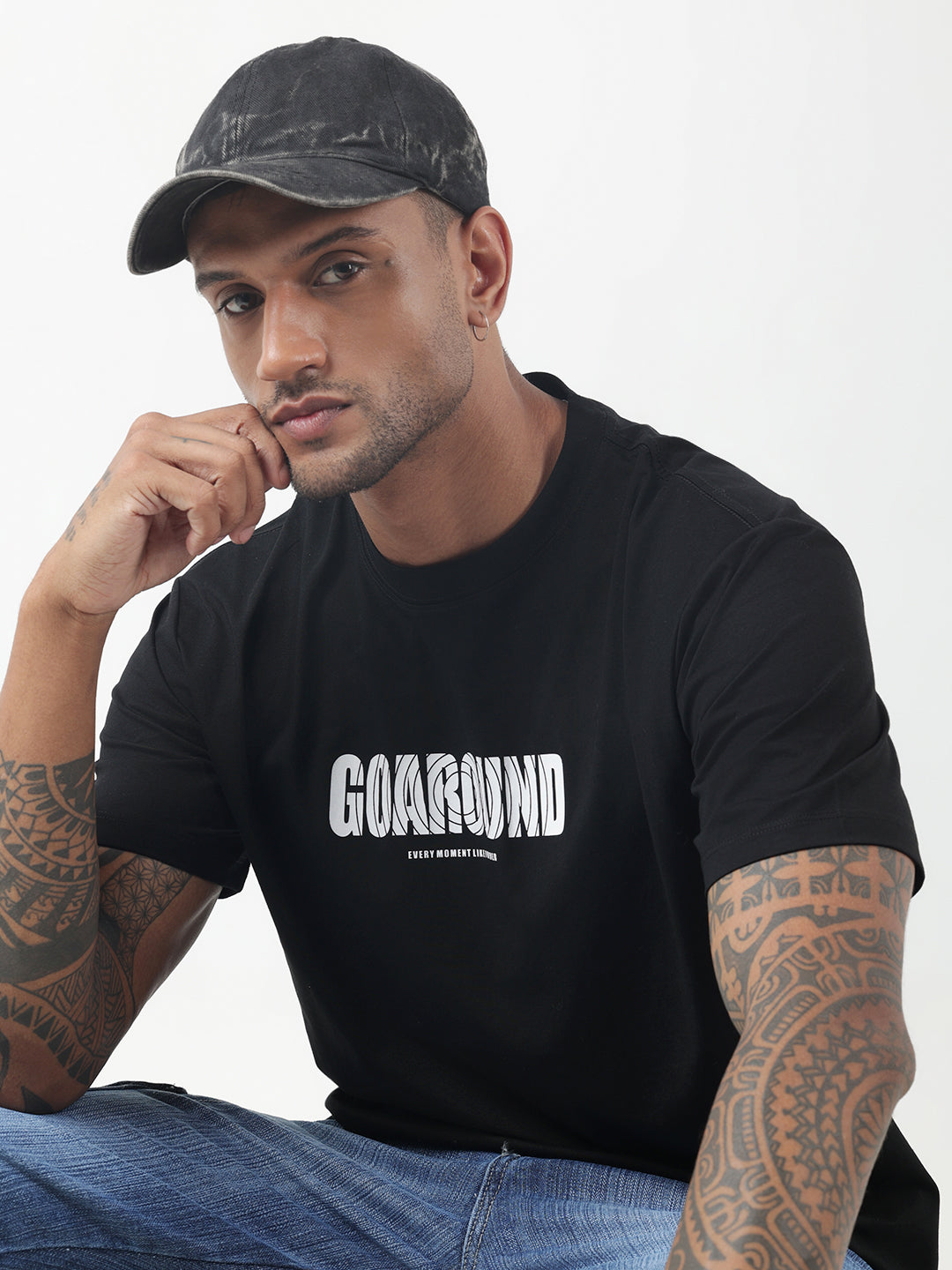 Men's Typography Black Relaxed Fit T-Shirt