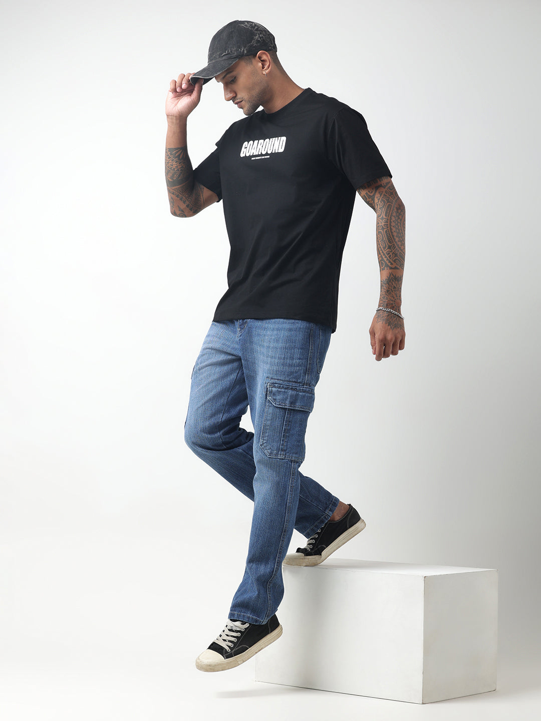 Men's Typography Black Relaxed Fit T-Shirt