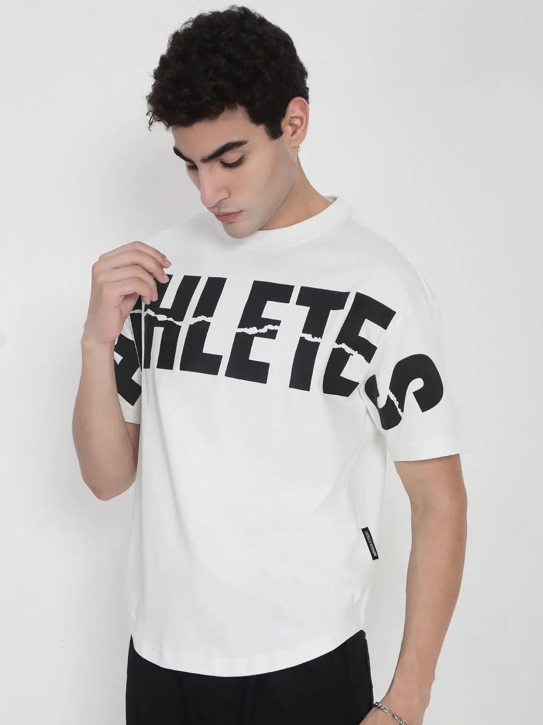 Men's White Oversized Typography T-Shirt - from SHOWOFFFF