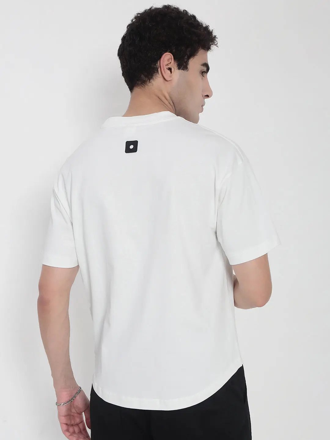 Men's White Oversized Typography T-Shirt - from SHOWOFFFF