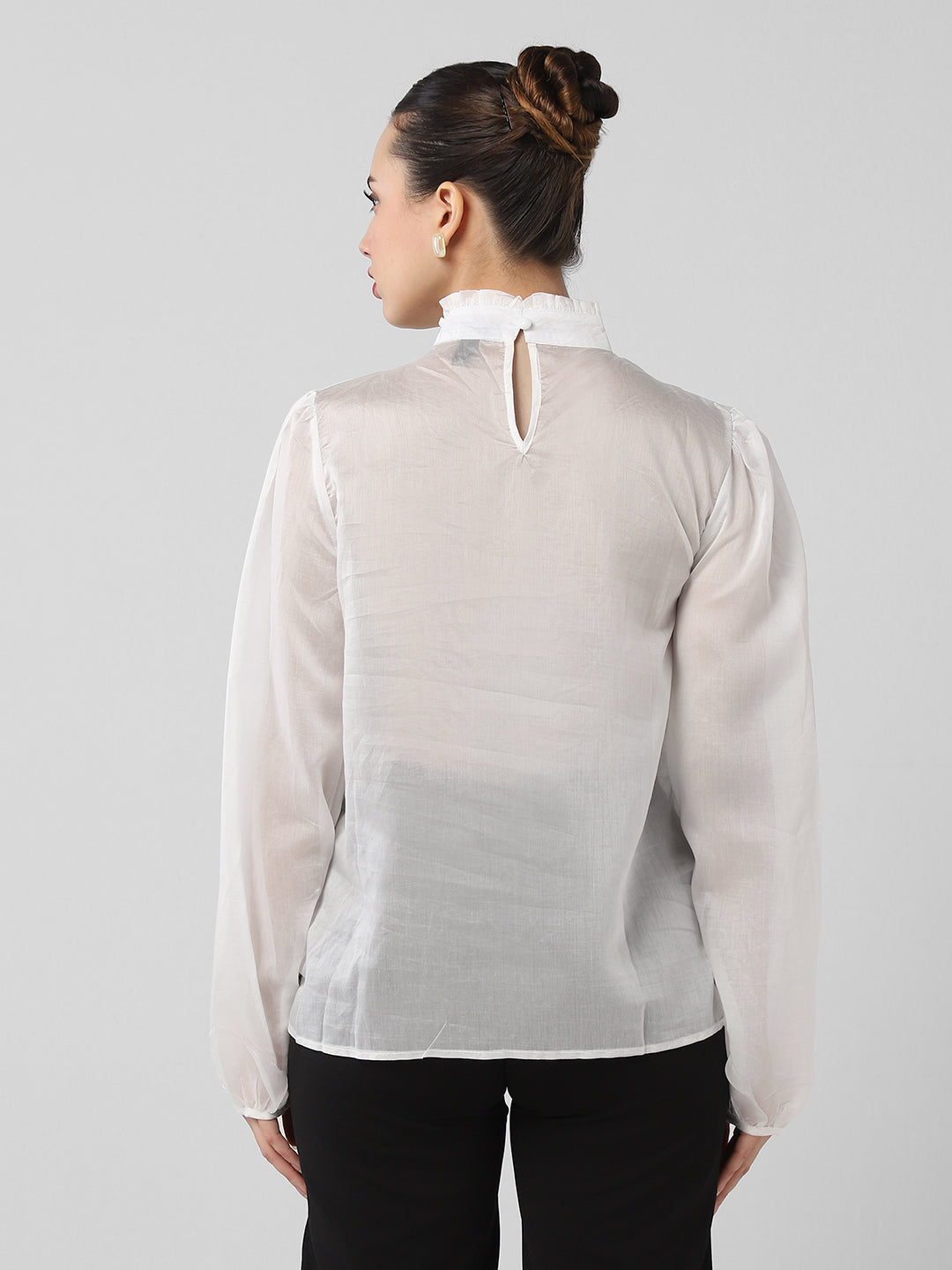 SHOWOFFFF Classic Women's White Solid Top