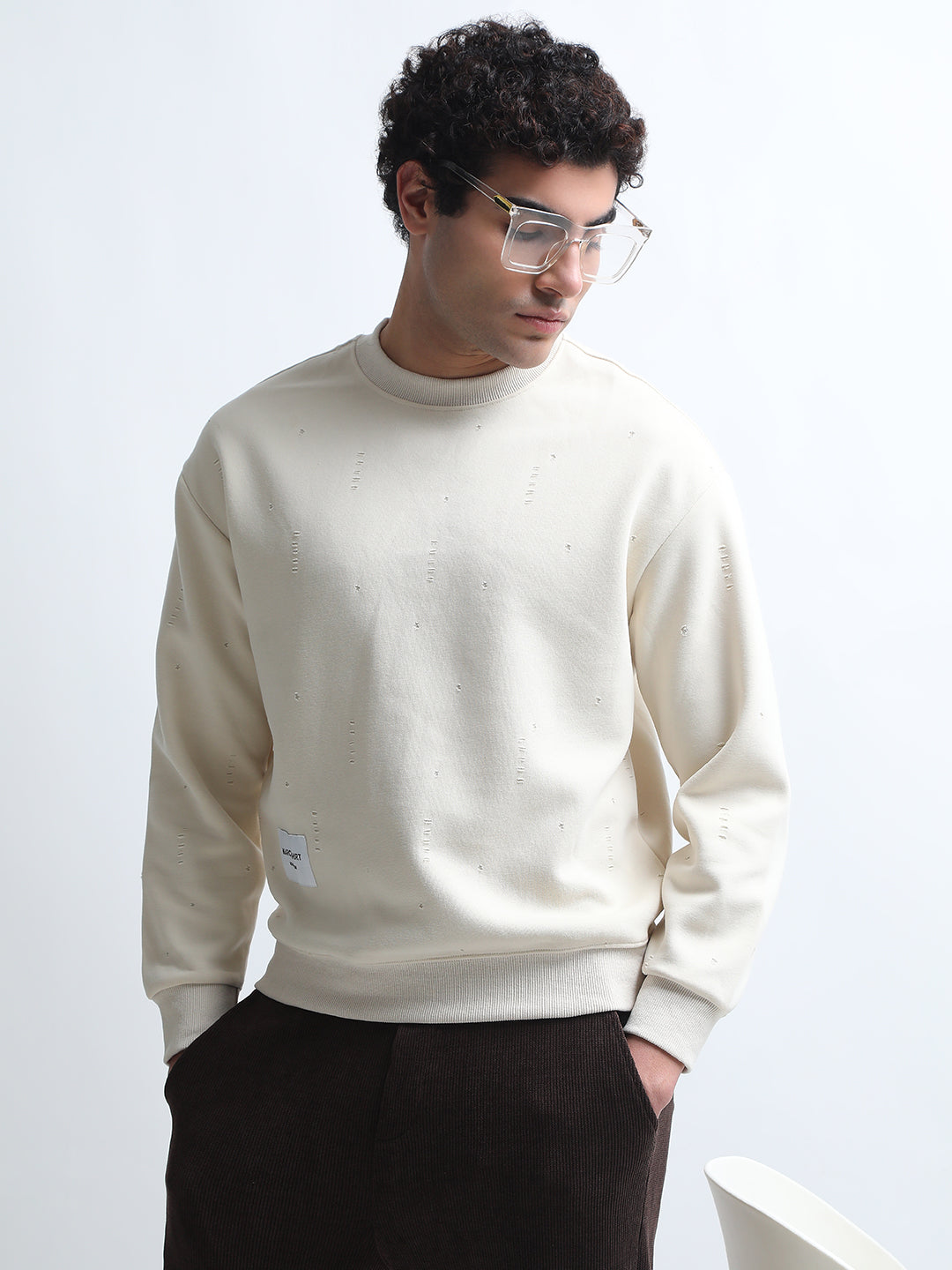 Men's Cream Round Neck Ribbed Sweatshirt with Distressed effect