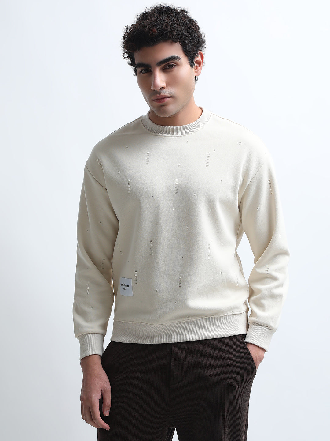Men's Cream Round Neck Ribbed Sweatshirt with Distressed effect