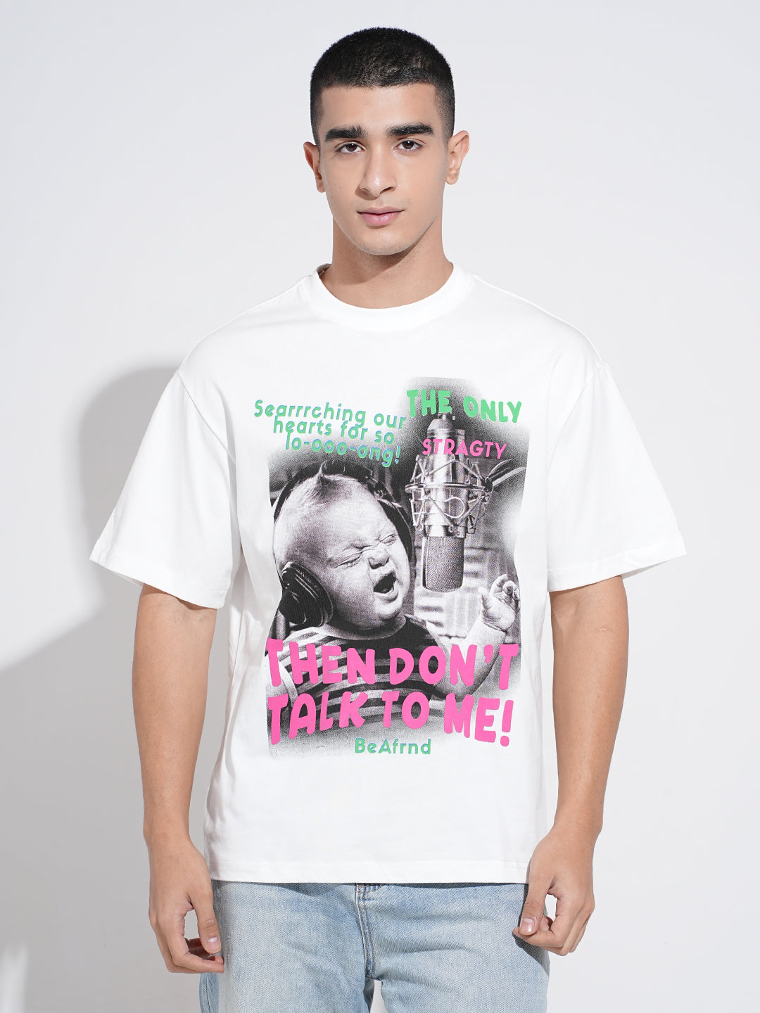 Men's Graphic Print White Short Sleeves Round Neck Oversized T-Shirt