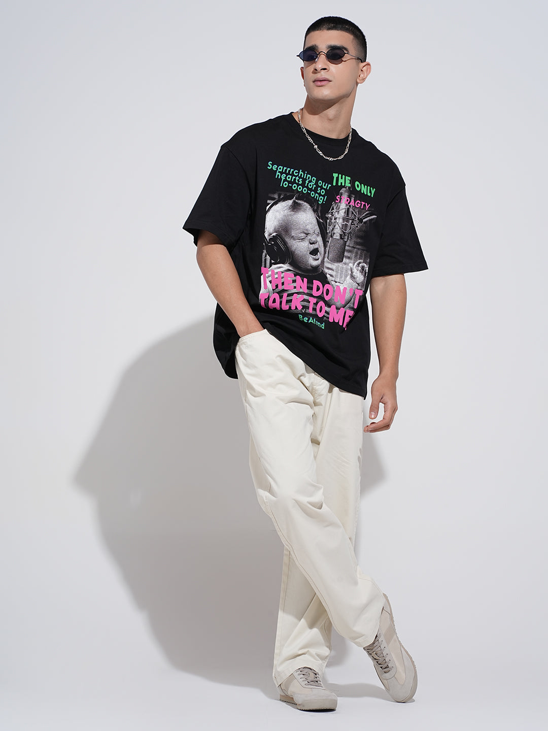 Men's Graphic Print Black Short Sleeves Round Neck Oversized T-Shirt