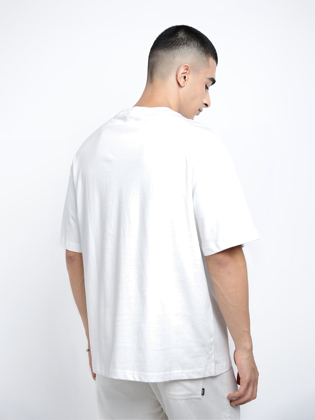 Men's Graphic Print White Short Sleeves Round Neck Oversized T-Shirt