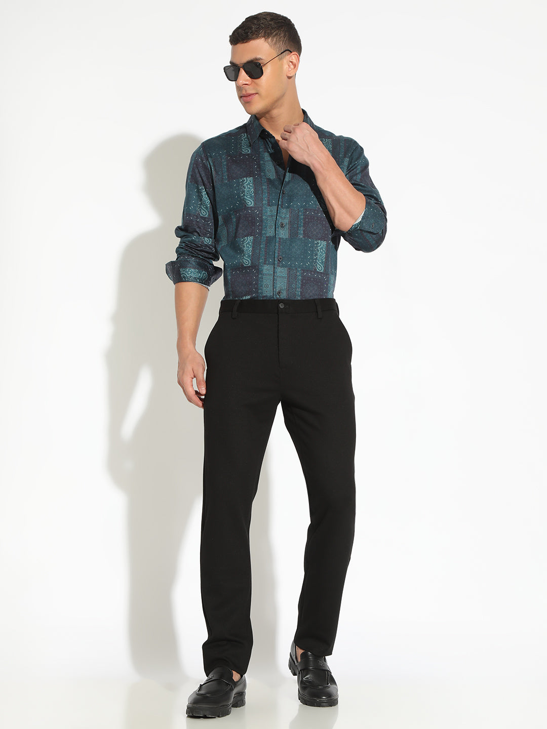 Men's Black Formal Low Rise Slim Fit Trousers