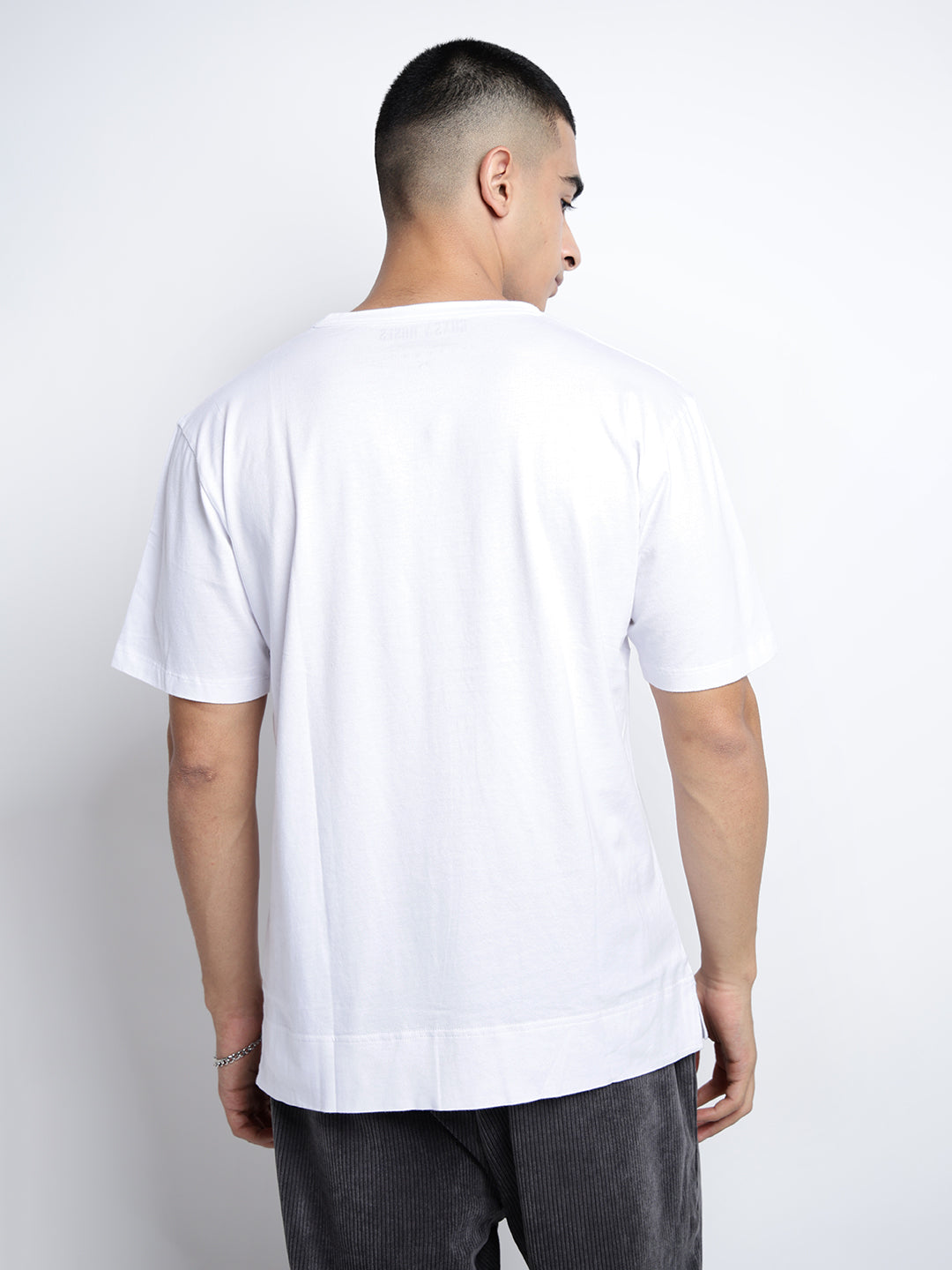 Men's Typography White Short Sleeves Round Neck Regular Fit T-Shirt