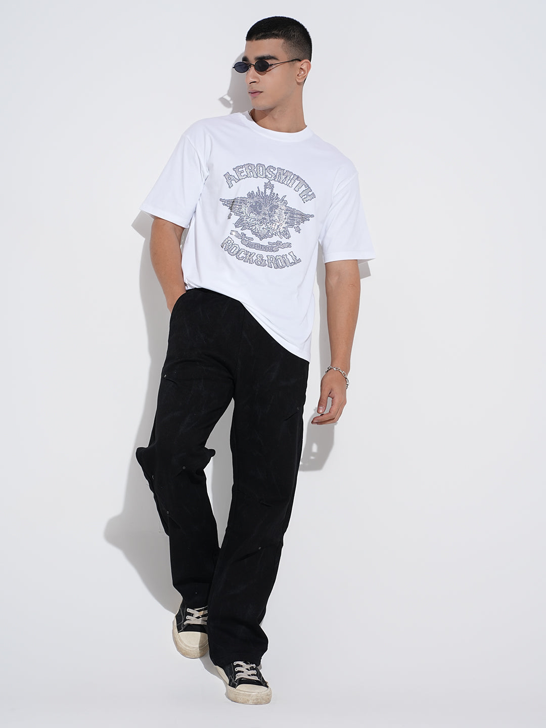 Men's Embellished White Round Neck T-Shirt