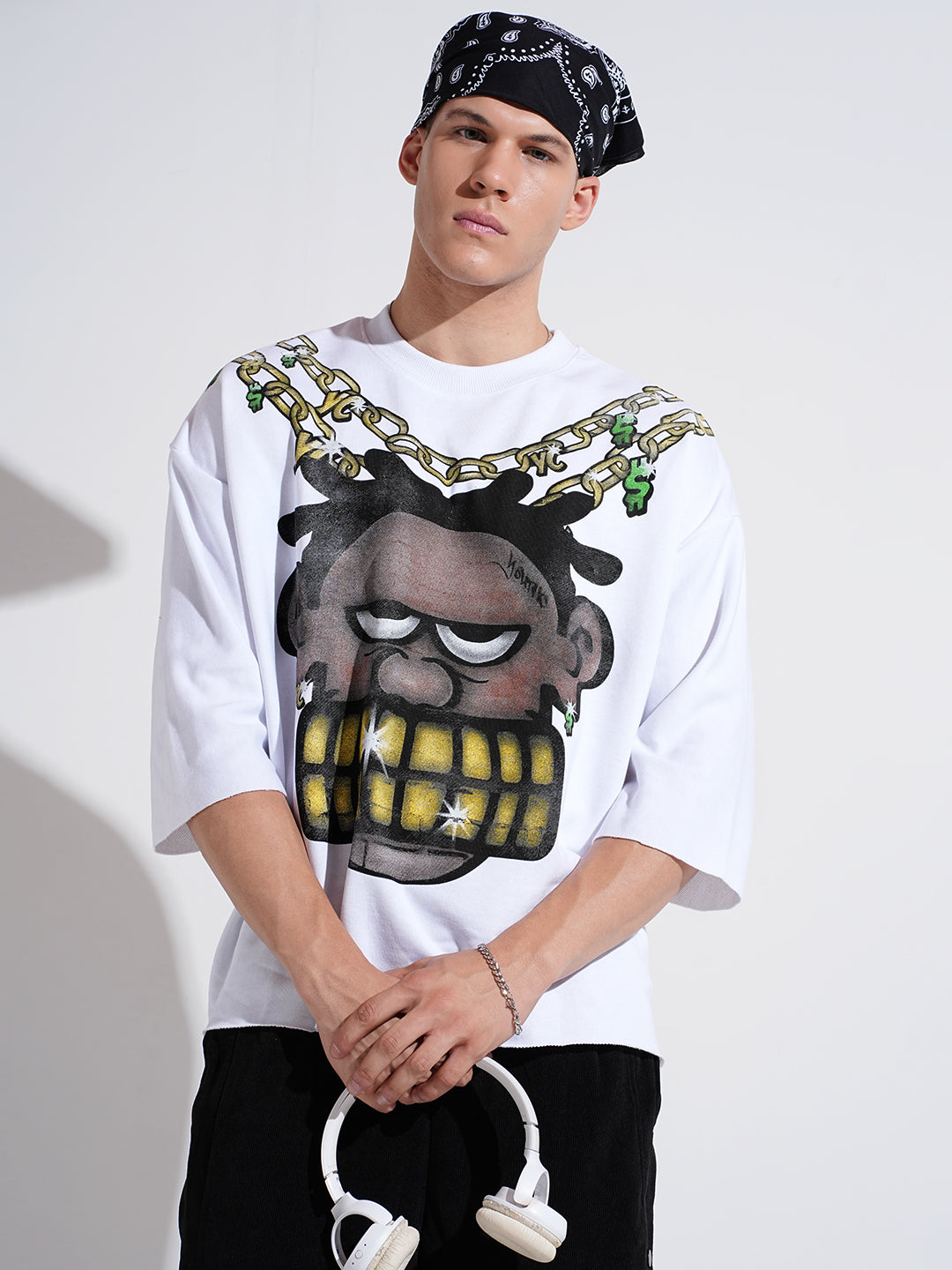 Men's Graphic Print White Round Neck Regular Fit Sweatshirt