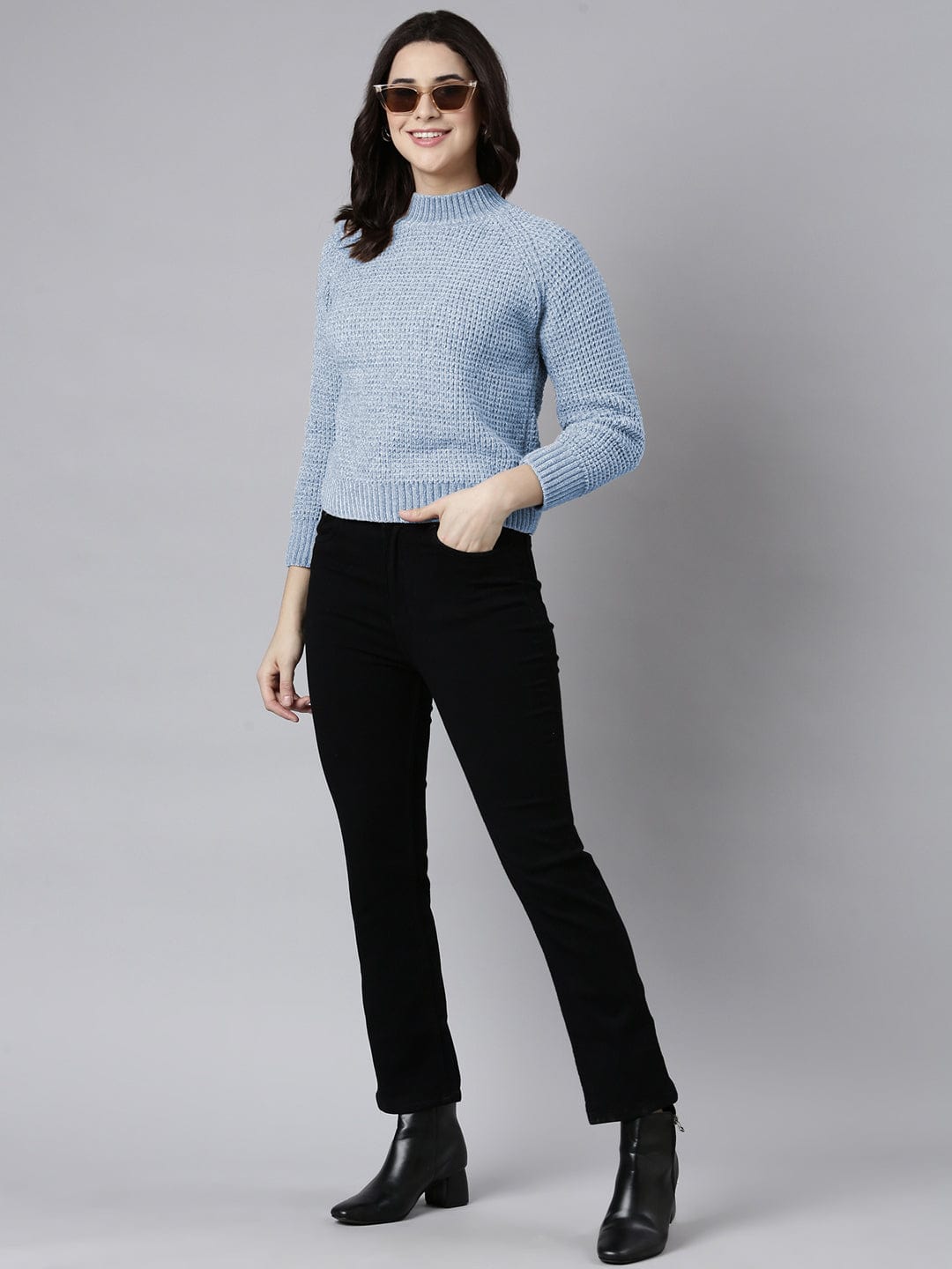 Women's Blue Textured Knit Pullover Sweater