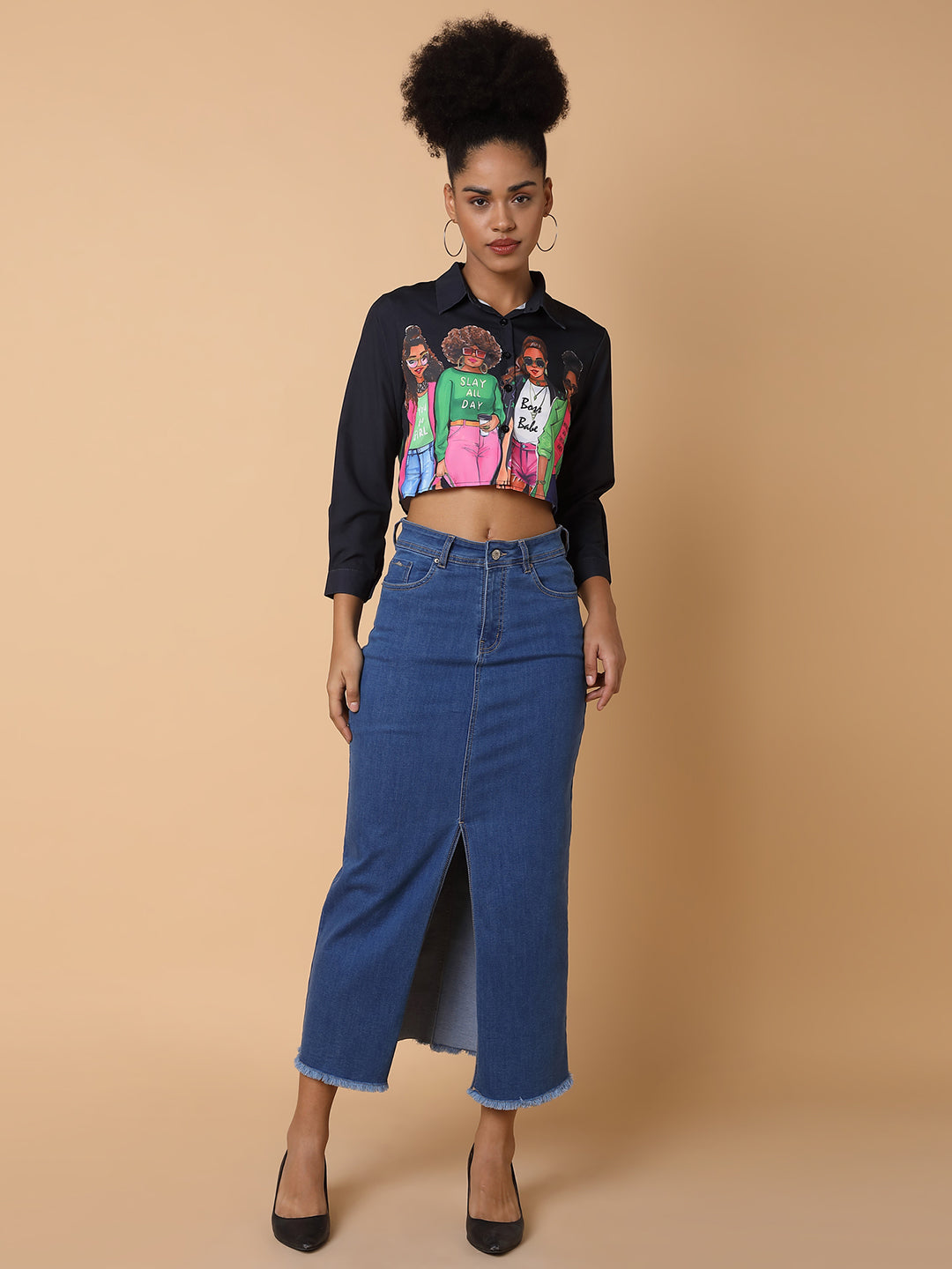 Women Graphic Black Crop Boxy Shirt