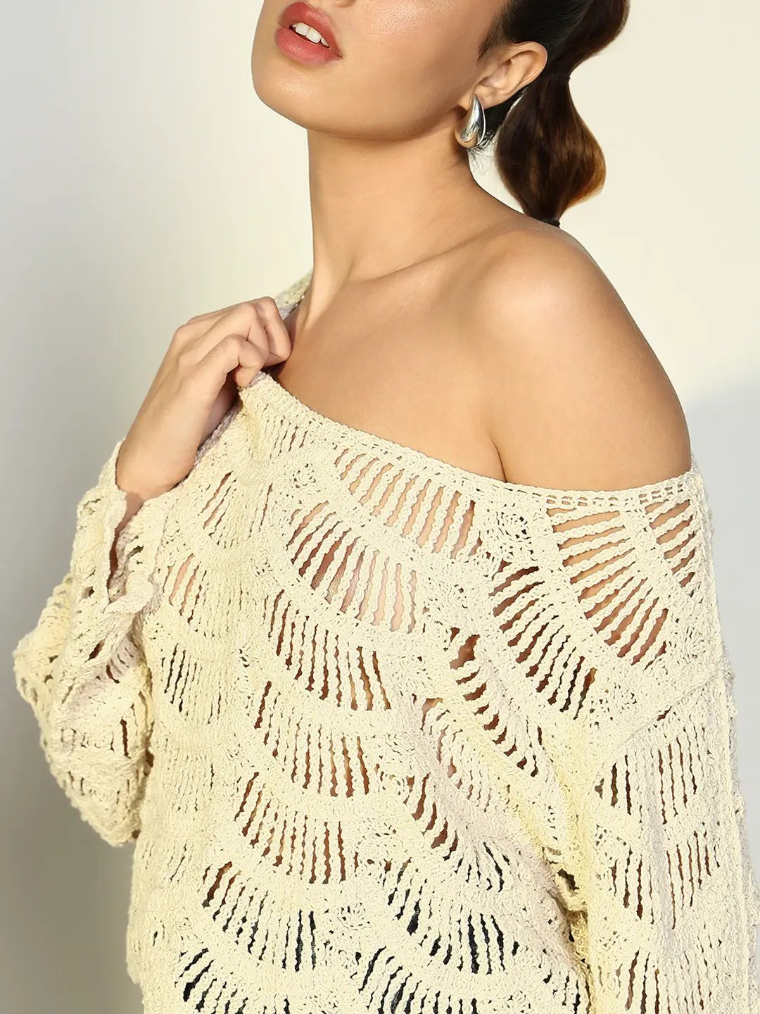 Women's Cream Crochet Top with Scalloped Hem - from SHOWOFFFF