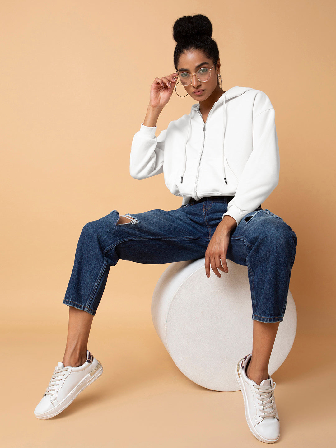 Women's White Long Sleeve Zip-up Hoodie