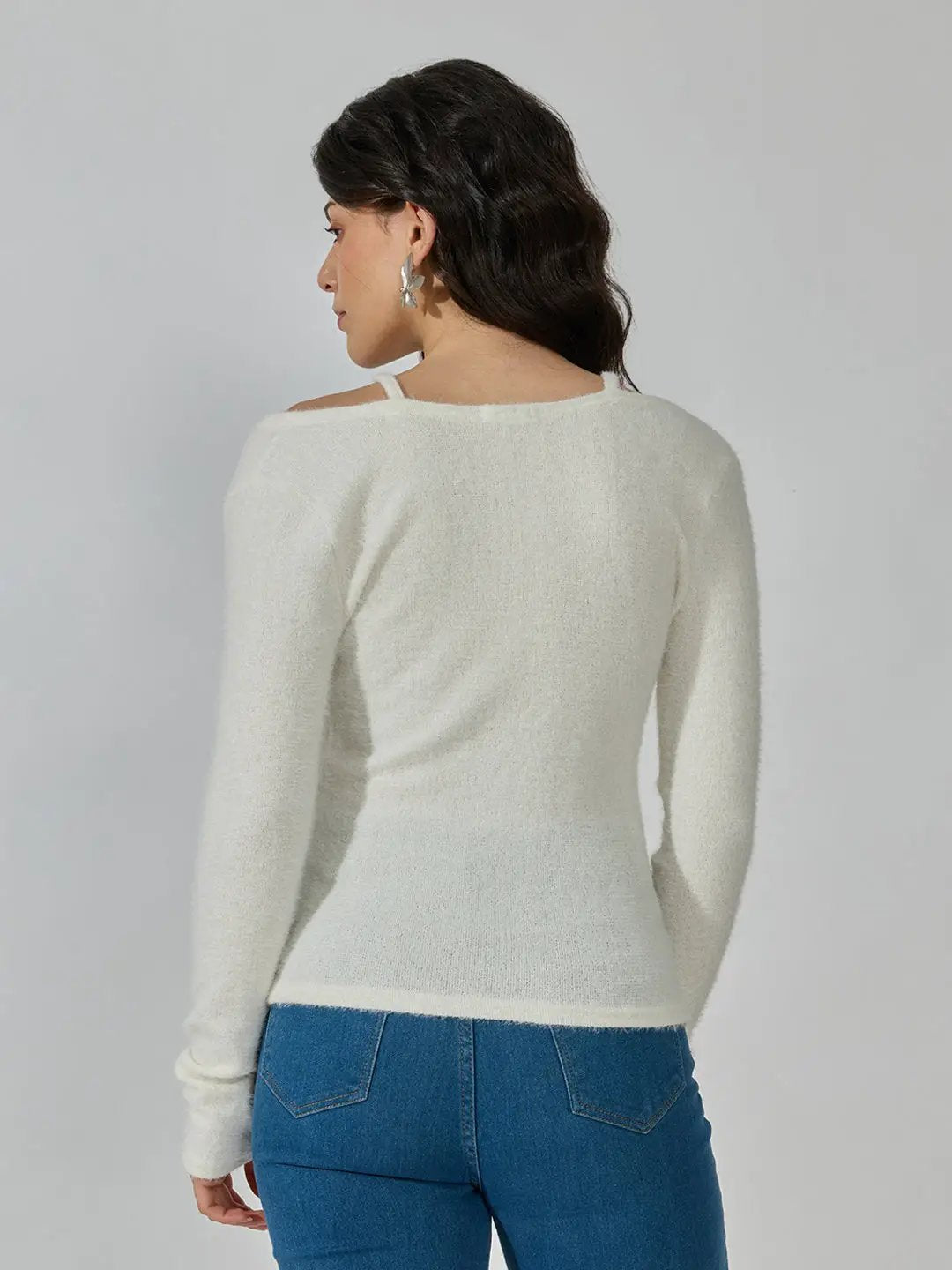 Women's Off White Wrap-Style Top with Textured V-Neckline - from SHOWOFFFF