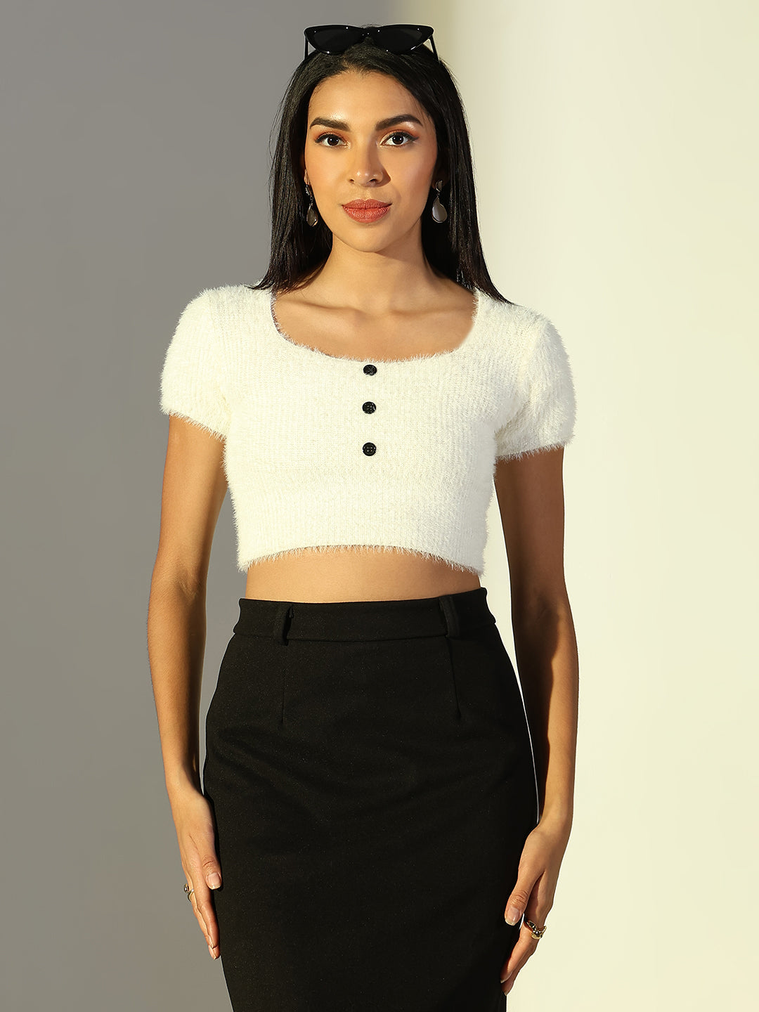 Women Off White Solid Crop Top