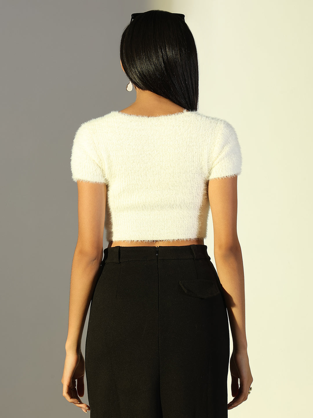 Women Off White Solid Crop Top