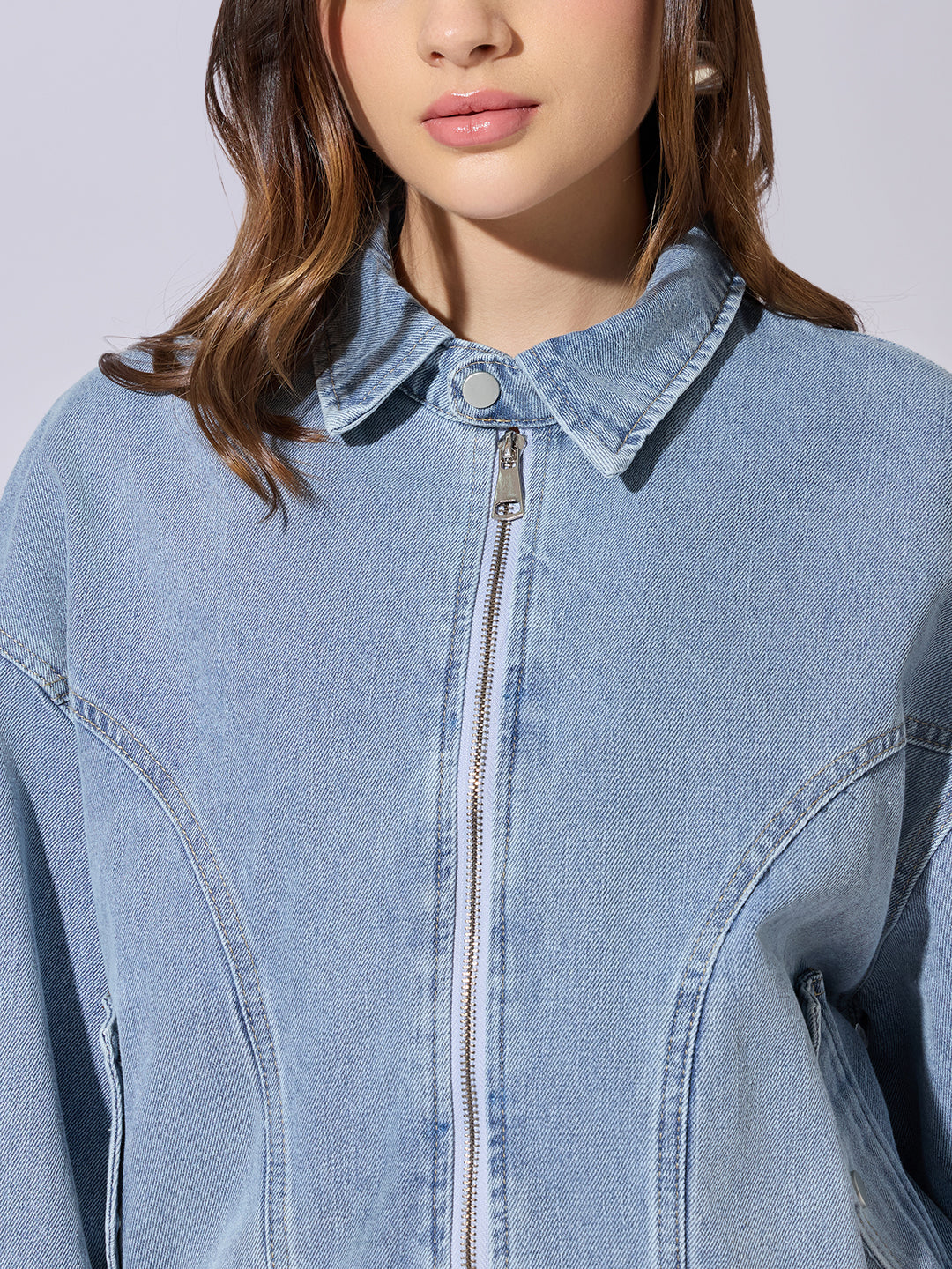 Women's Blue Denim Zip-Up Jacket with Shirt Collar