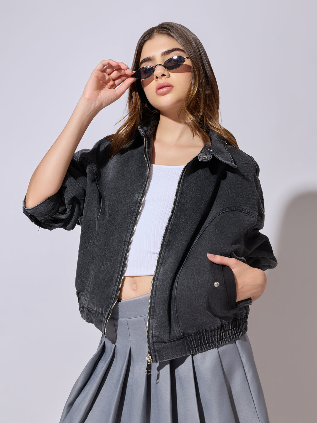 Women's Grey Denim Zip-Up Jacket with Shirt Collar