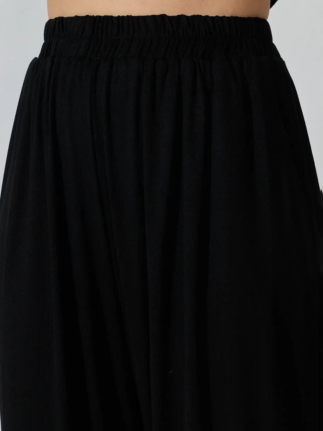 Women's Black Co-Ords Set with Ruffle Detail - from SHOWOFFFF