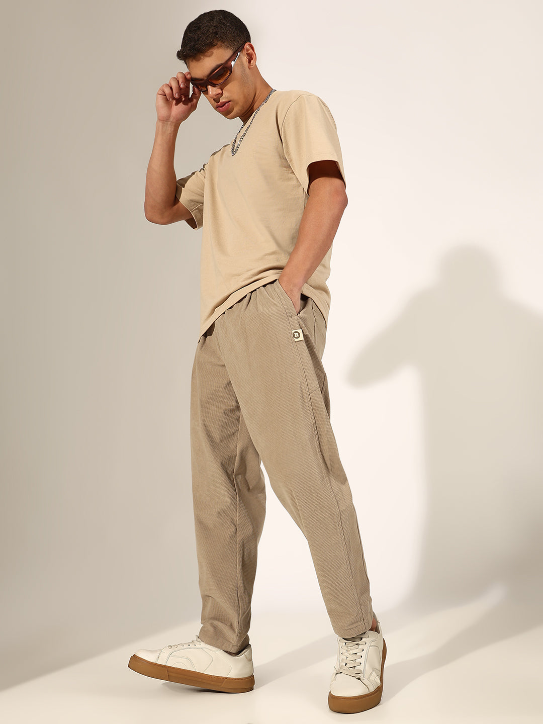 Men's Textured Beige Relaxed Fit Trousers with Adjustable Belt