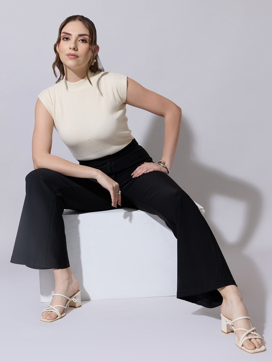 Women's Black Relaxed Fit Wide Leg Trousers