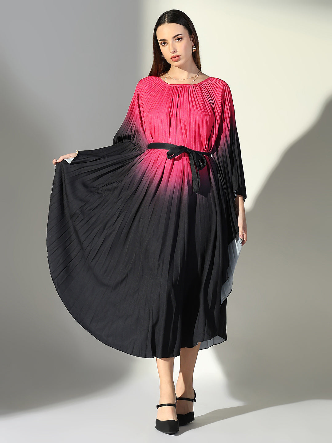 Women's Ombre Pleated Pink & Black Midi Kaftan Dress