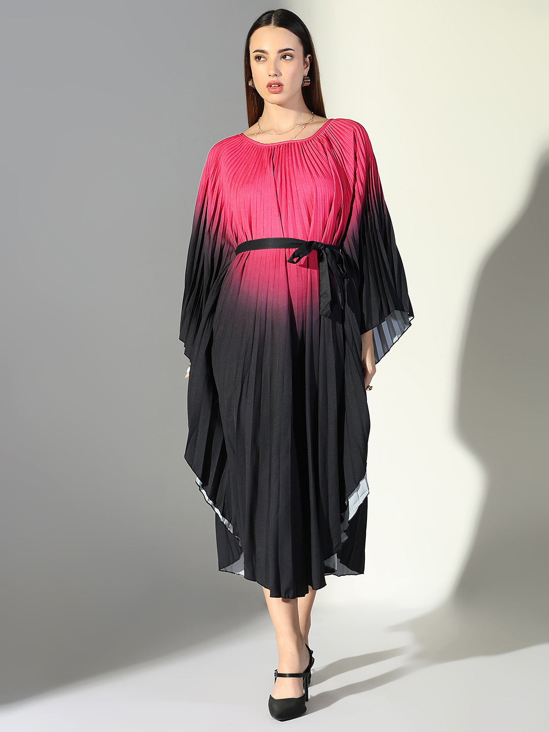 Women's Ombre Pleated Pink & Black Midi Kaftan Dress