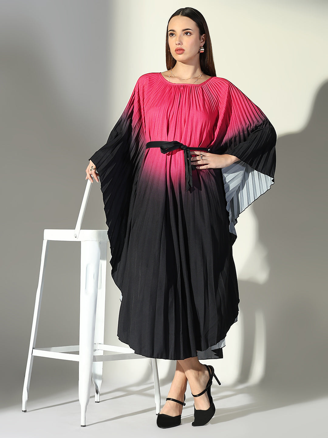 Women's Ombre Pleated Pink & Black Midi Kaftan Dress