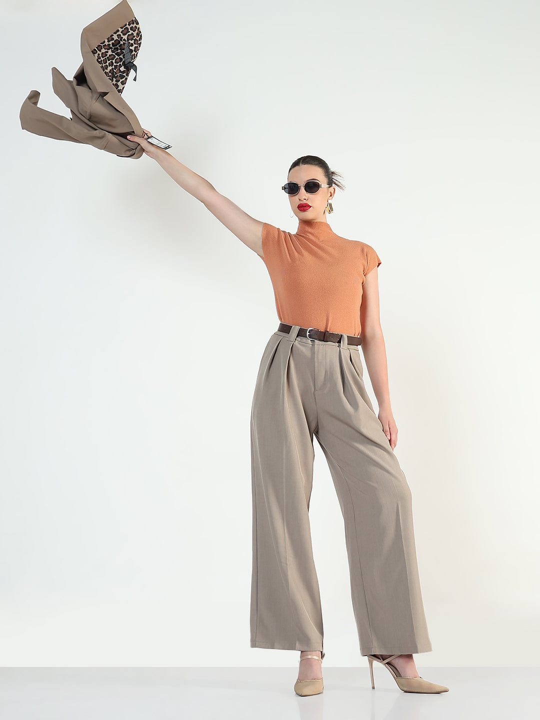 Women's Beige Loose Fit Trousers with Belt