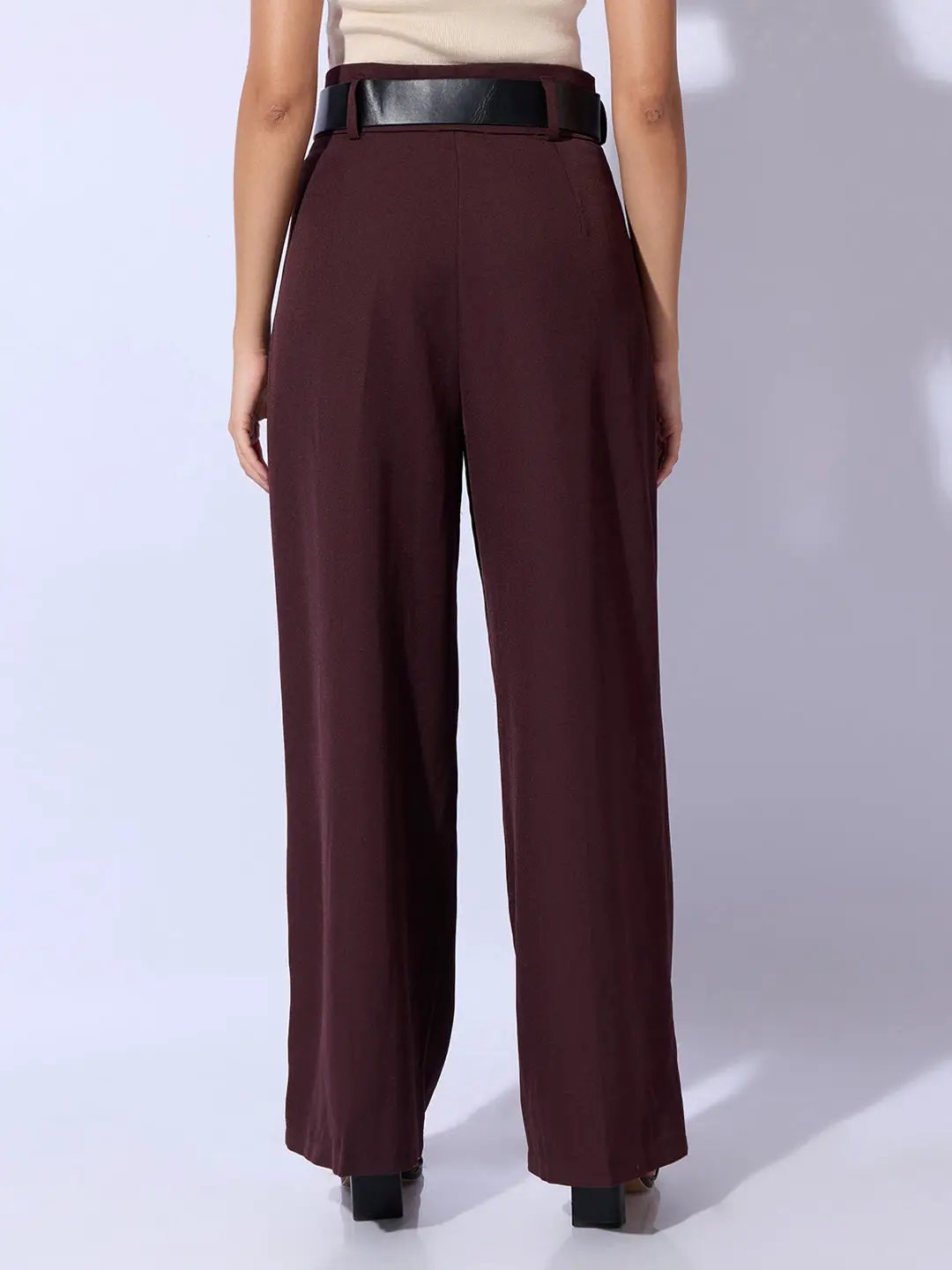 Women's Burgundy Loose Fit Trousers with Belt - Uncategorized from SHOWOFFFF