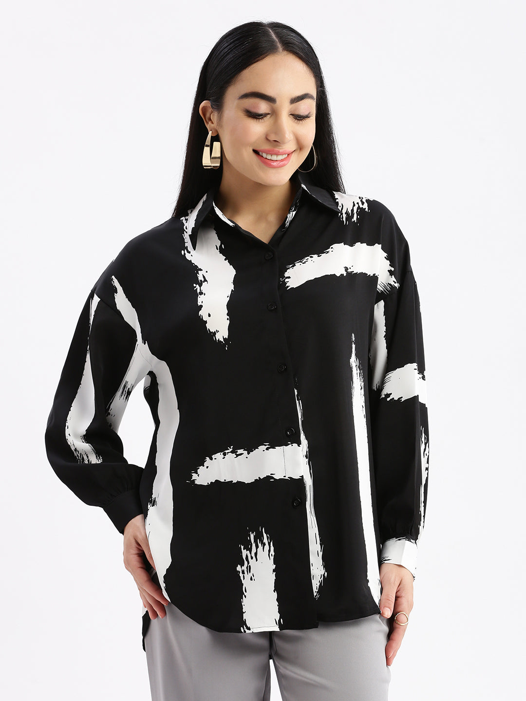 Women Abstract Black Oversized Shirt