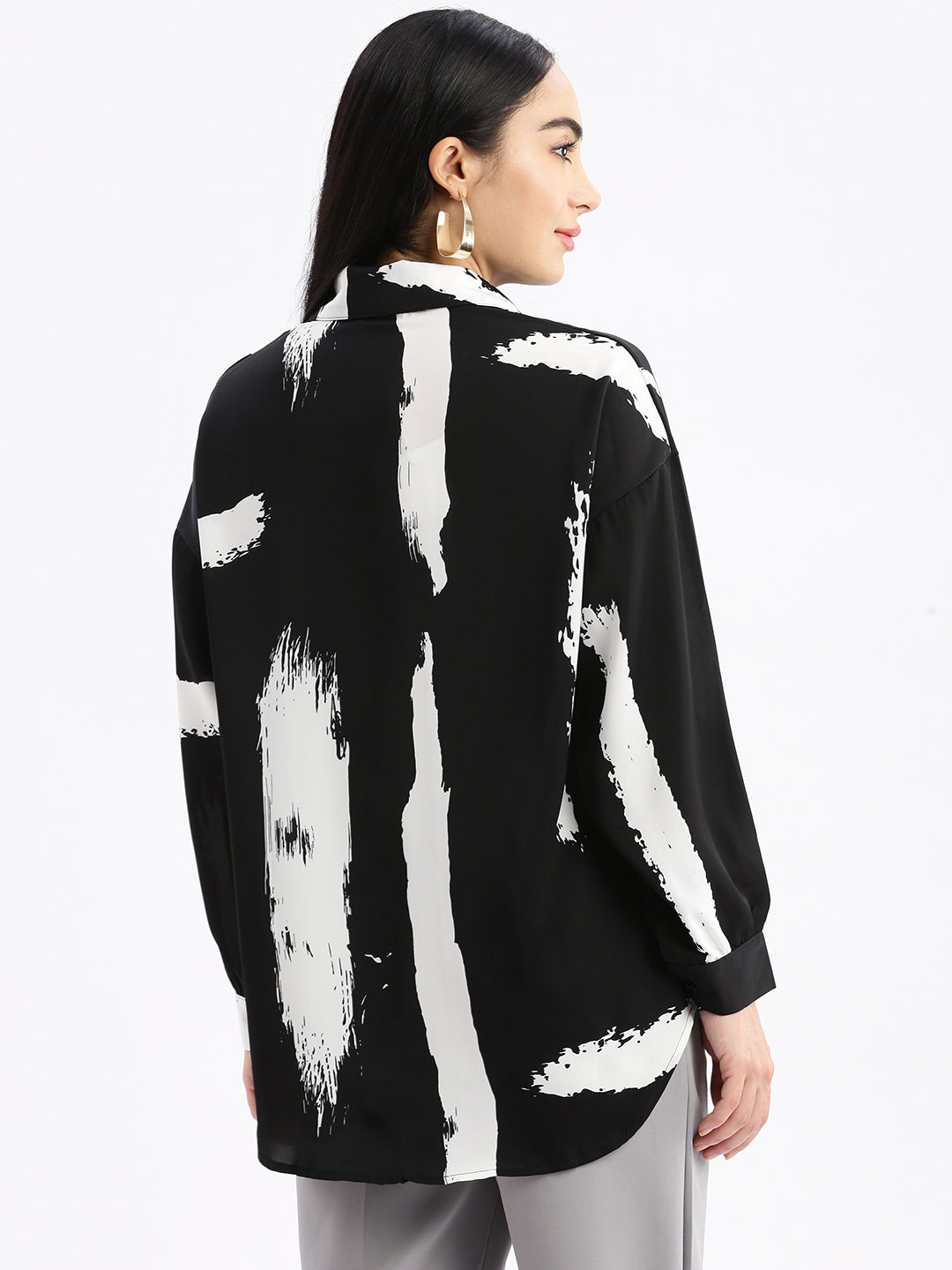 Women Abstract Black Oversized Shirt