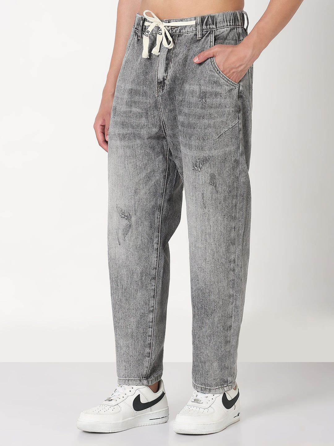 Men's Grey Washed Tapered Fit Jeans