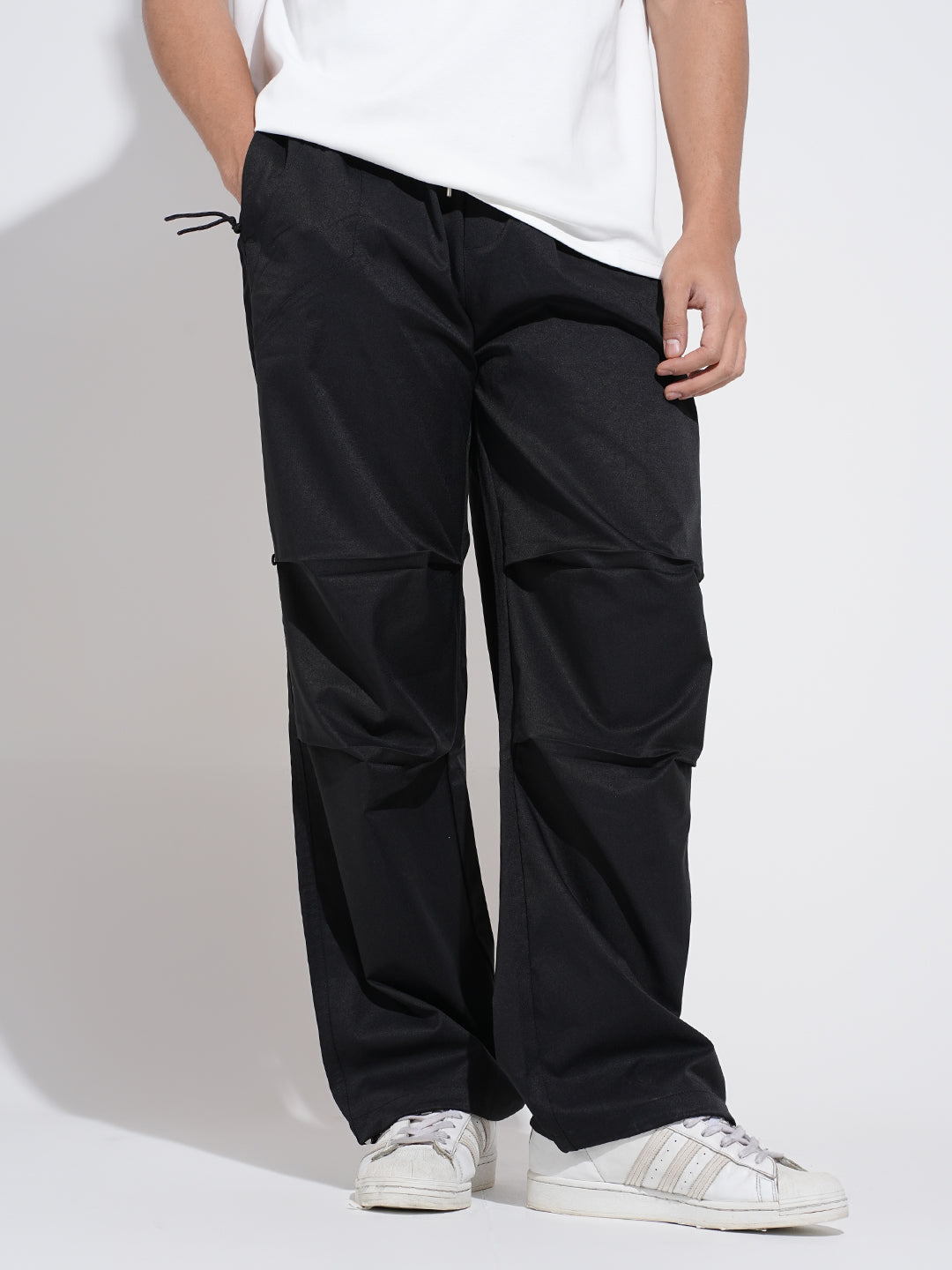 Men's Black Relaxed Fit Parachute Trousers with Elasticated Waist and Drawstring
