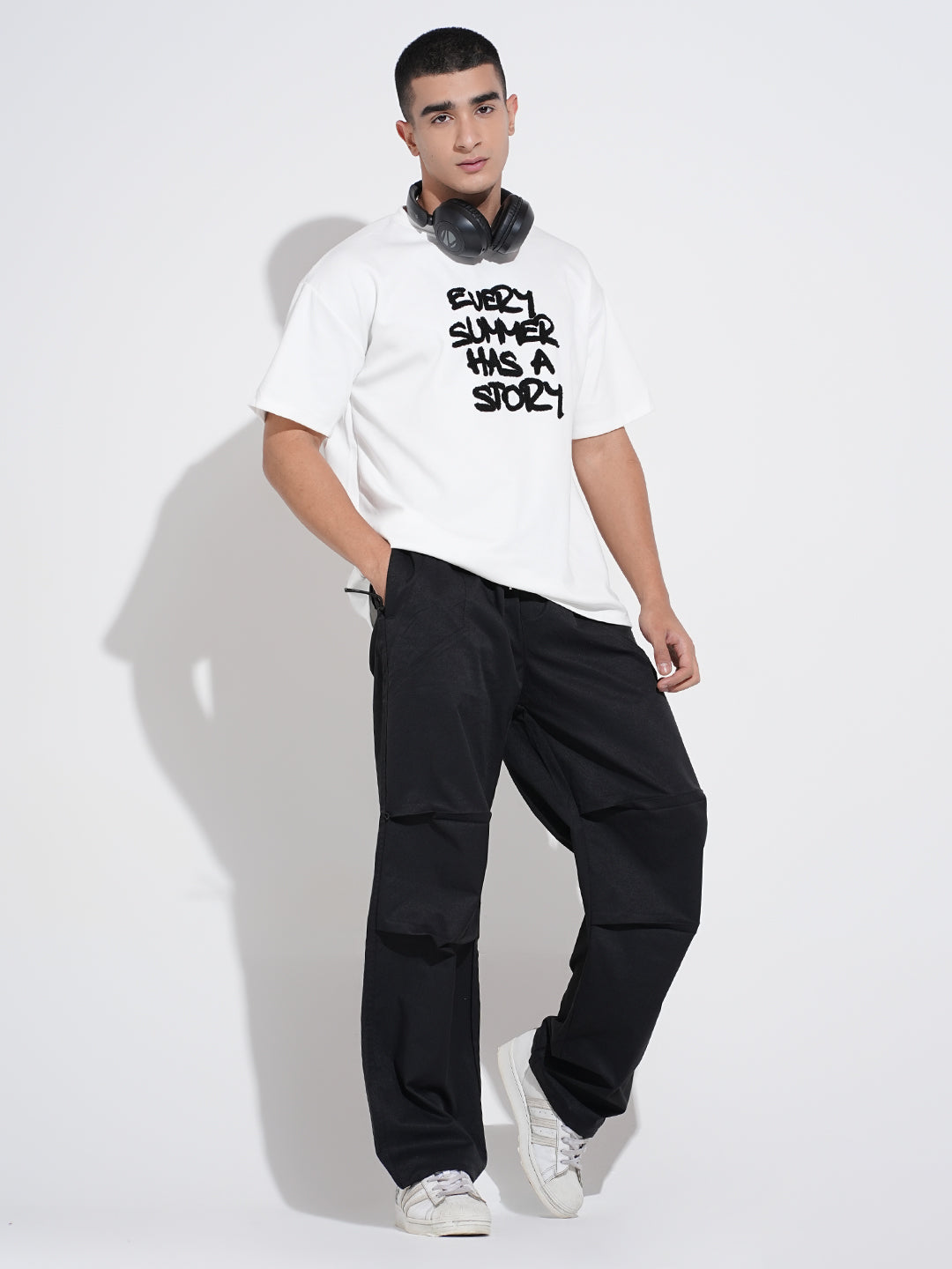 Men's Black Relaxed Fit Parachute Trousers with Elasticated Waist and Drawstring