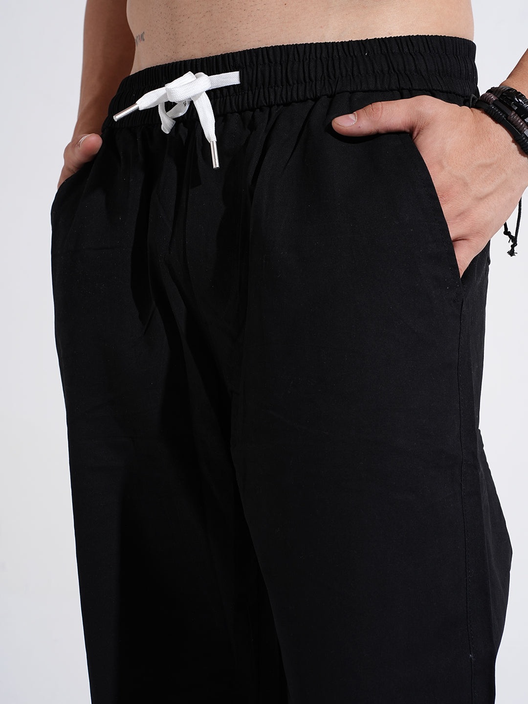 Men's Black Regular Fit Trousers