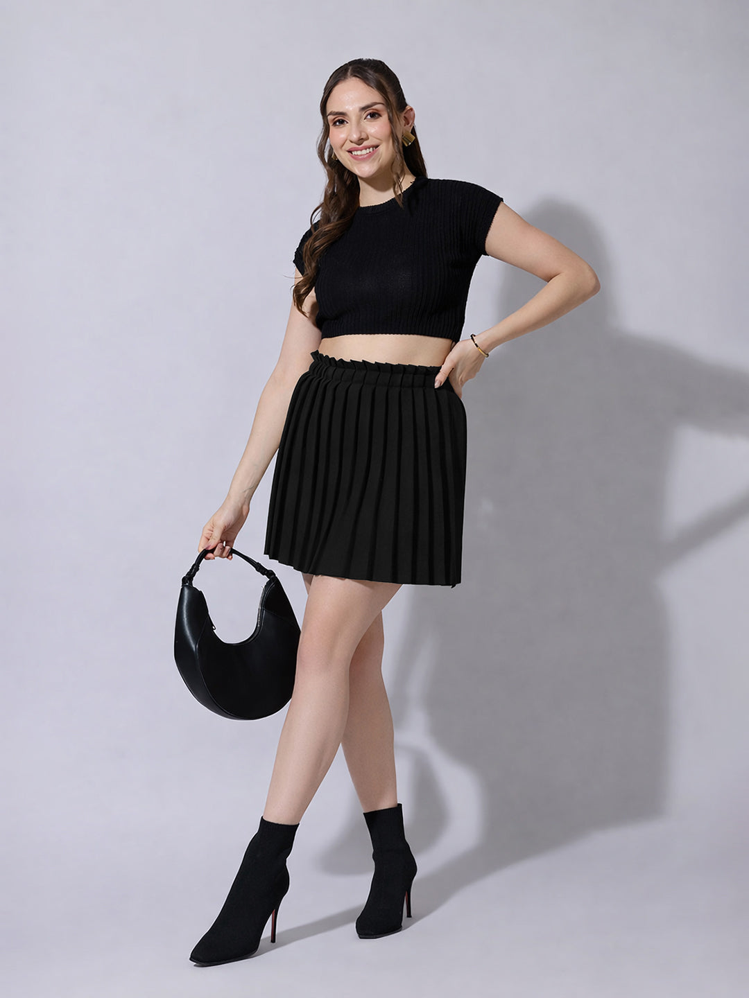 Women's Pleated Black Knit Mini Skirt