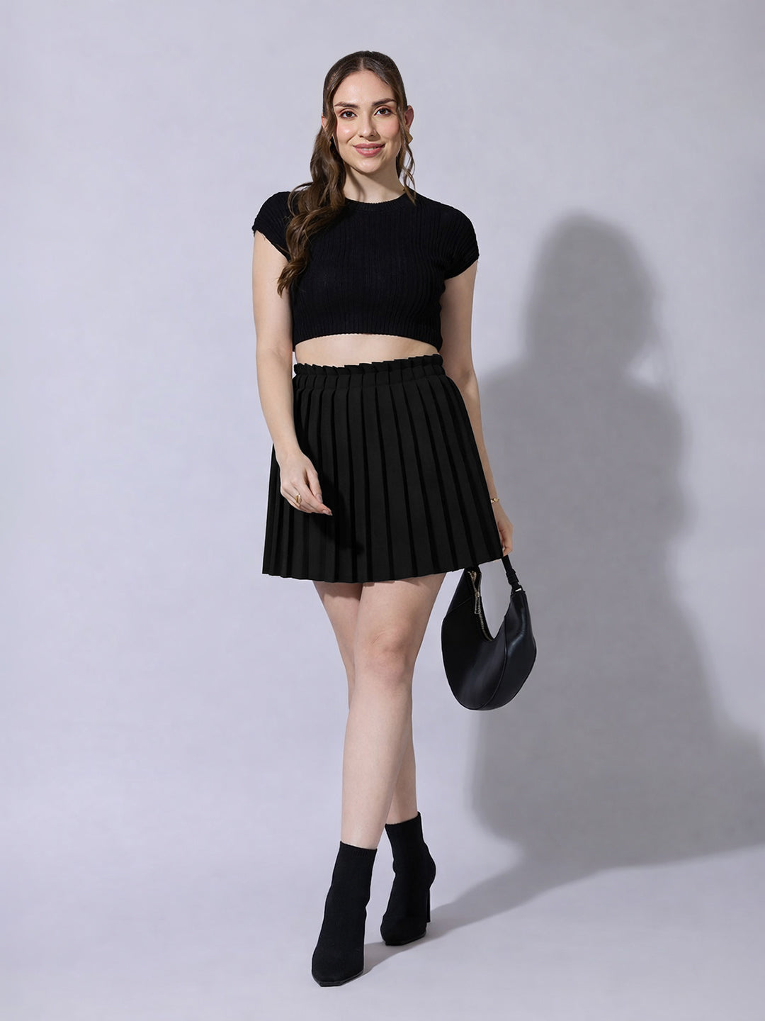 Women's Pleated Black Knit Mini Skirt