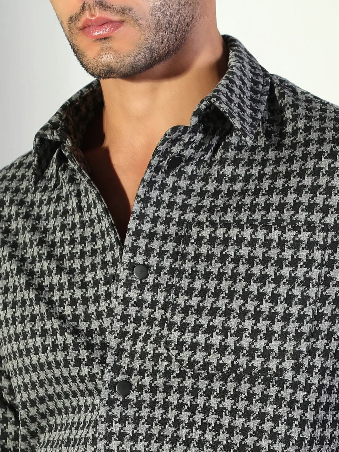 Men's Houndstooth Grey Regular Fit Shacket - Uncategorized from SHOWOFFFF