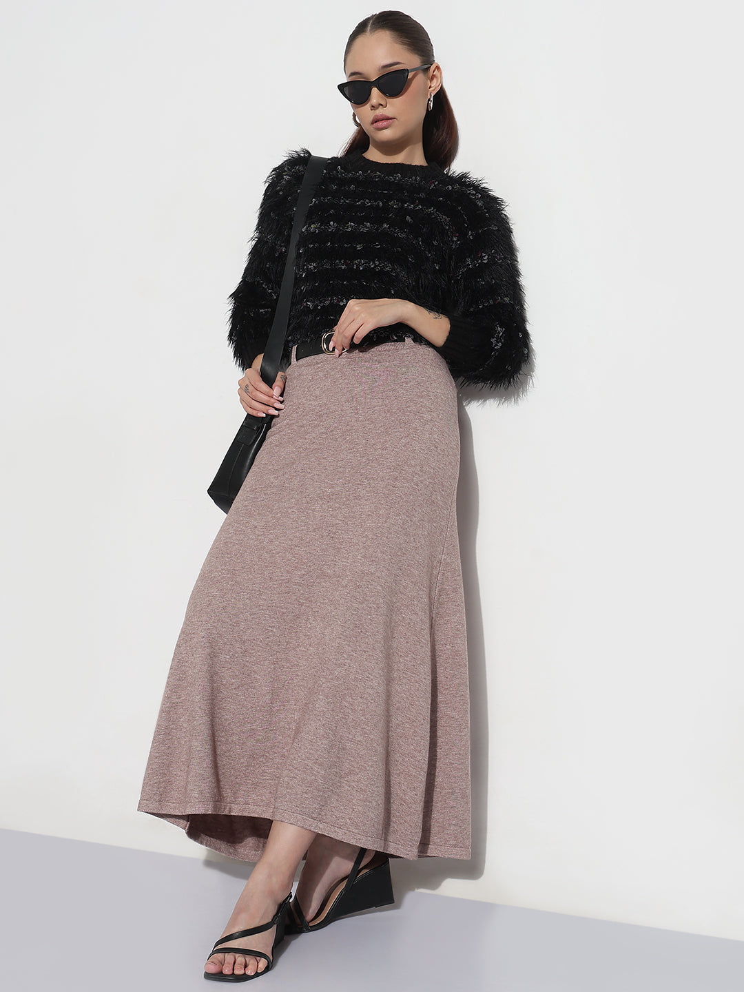 Women's Textured Brown Knitted A-Line Midi Skirt with Belt
