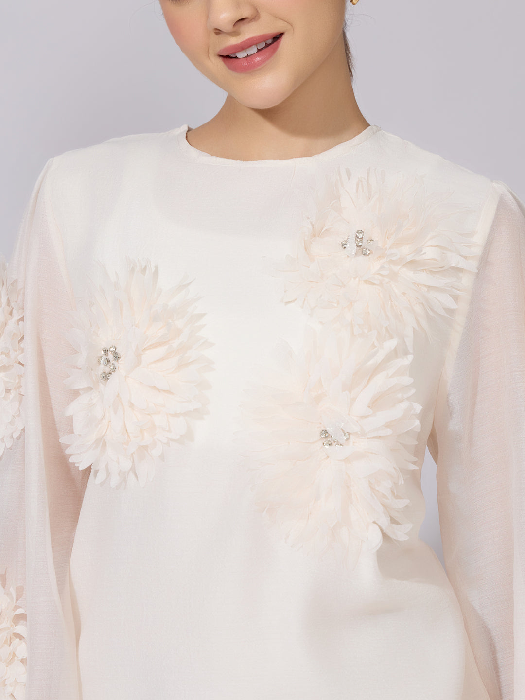 Women's Floral Appliqué Cream Top