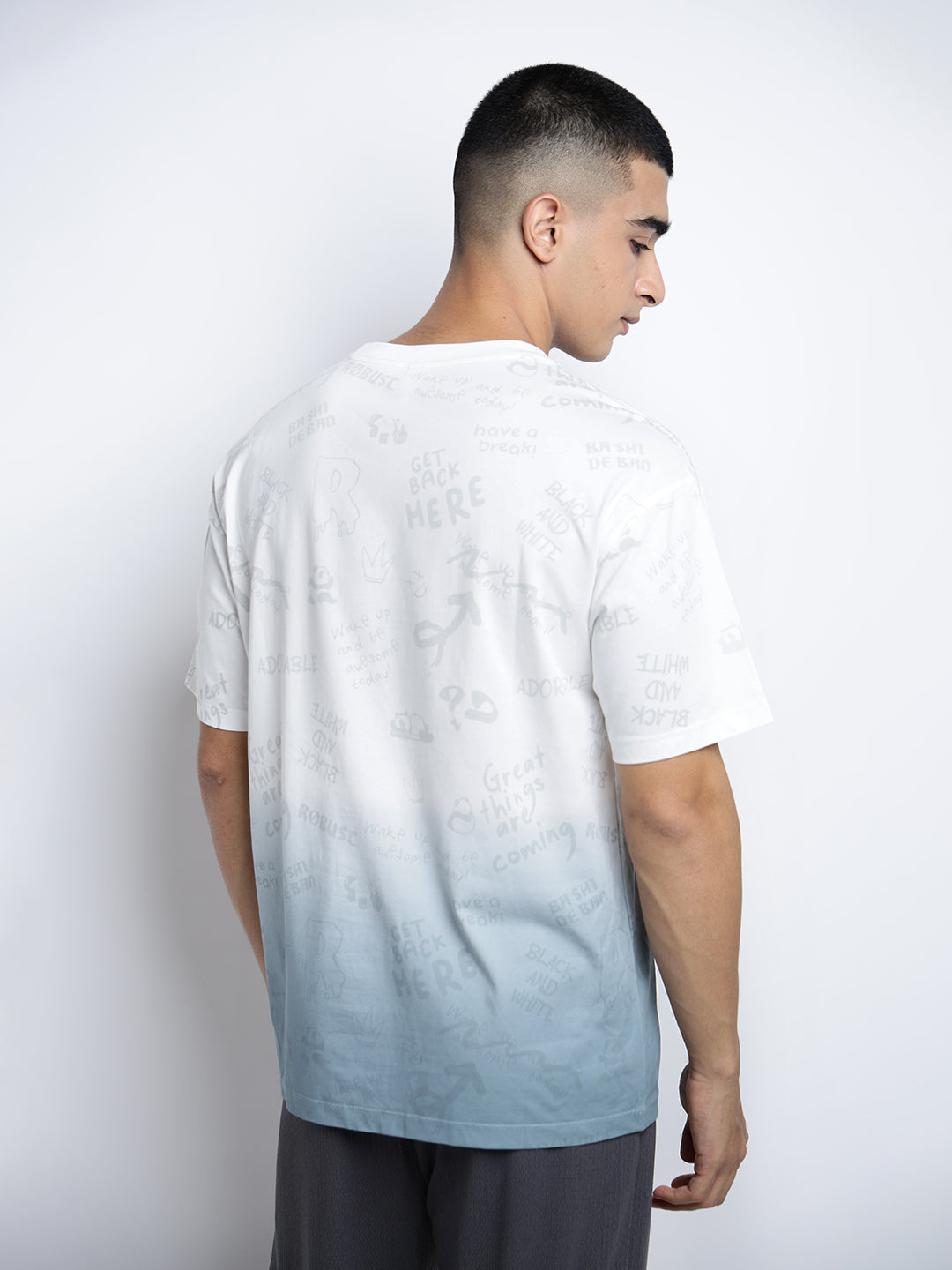 Men's Printed White and Blue Gradient Regular Fit T-Shirt