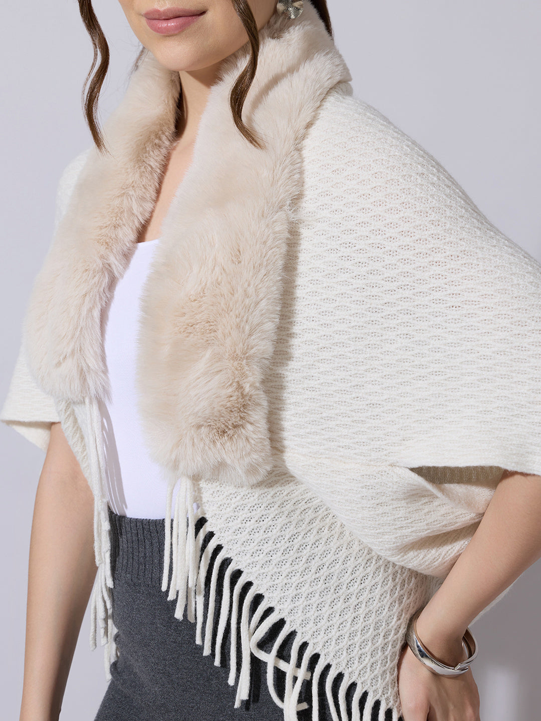Women's Textured Cream Poncho with Faux Fur Collar
