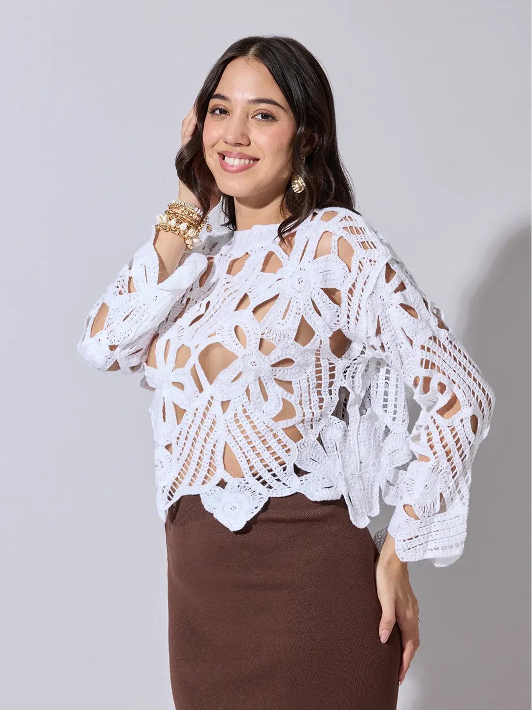 Women's White Floral Crochet Long Sleeve Top - from SHOWOFFFF