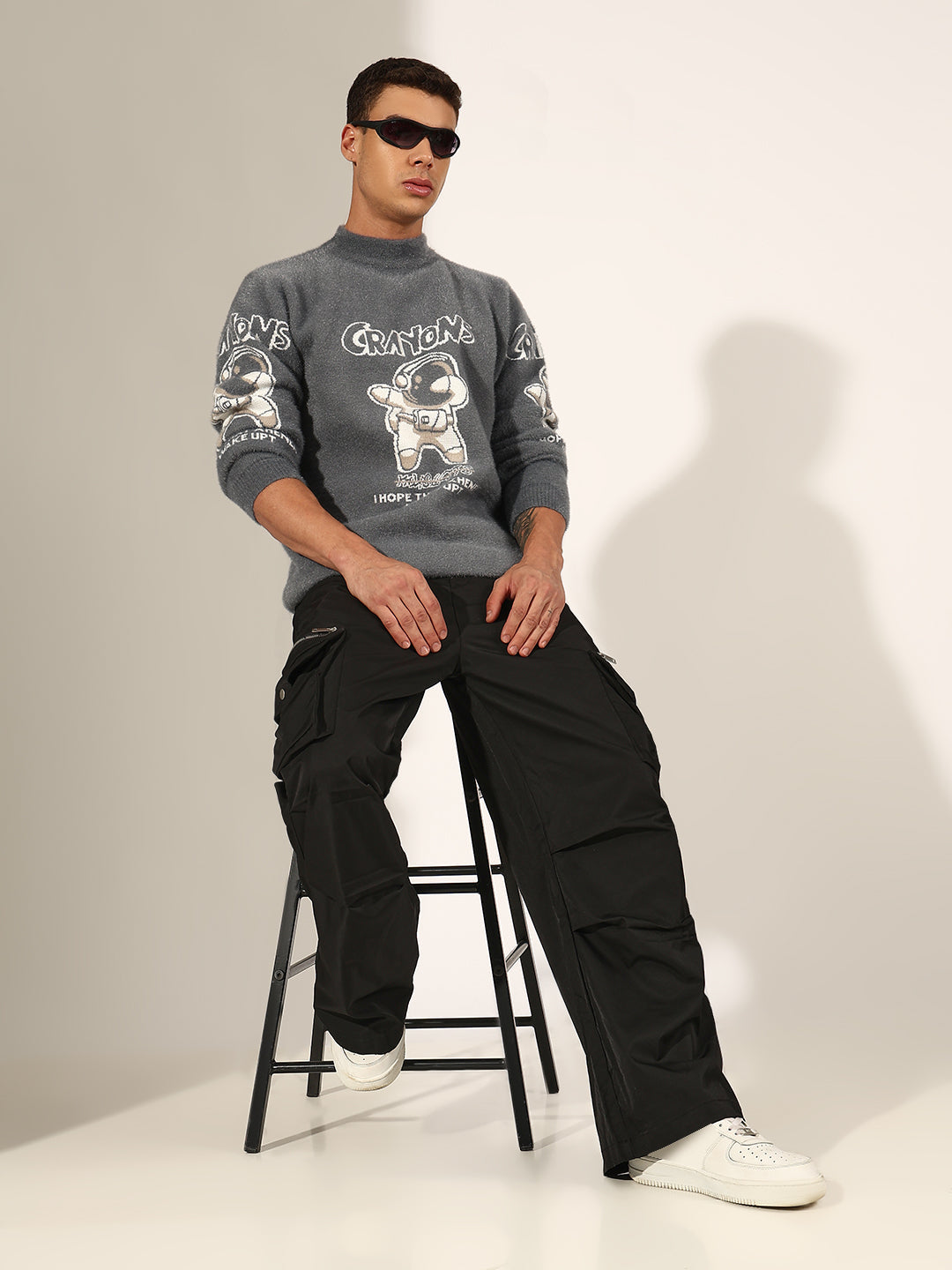 Men's Graphic Printed Grey Fuzzy Sweatshirt