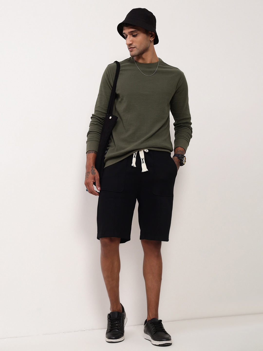 Men Black Solid Shorts