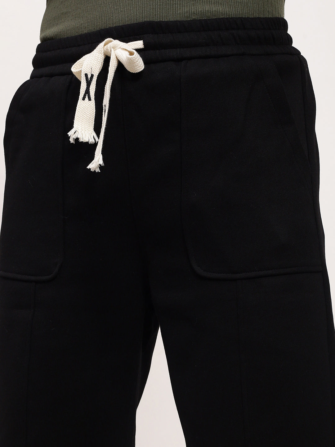 Men Black Solid Shorts