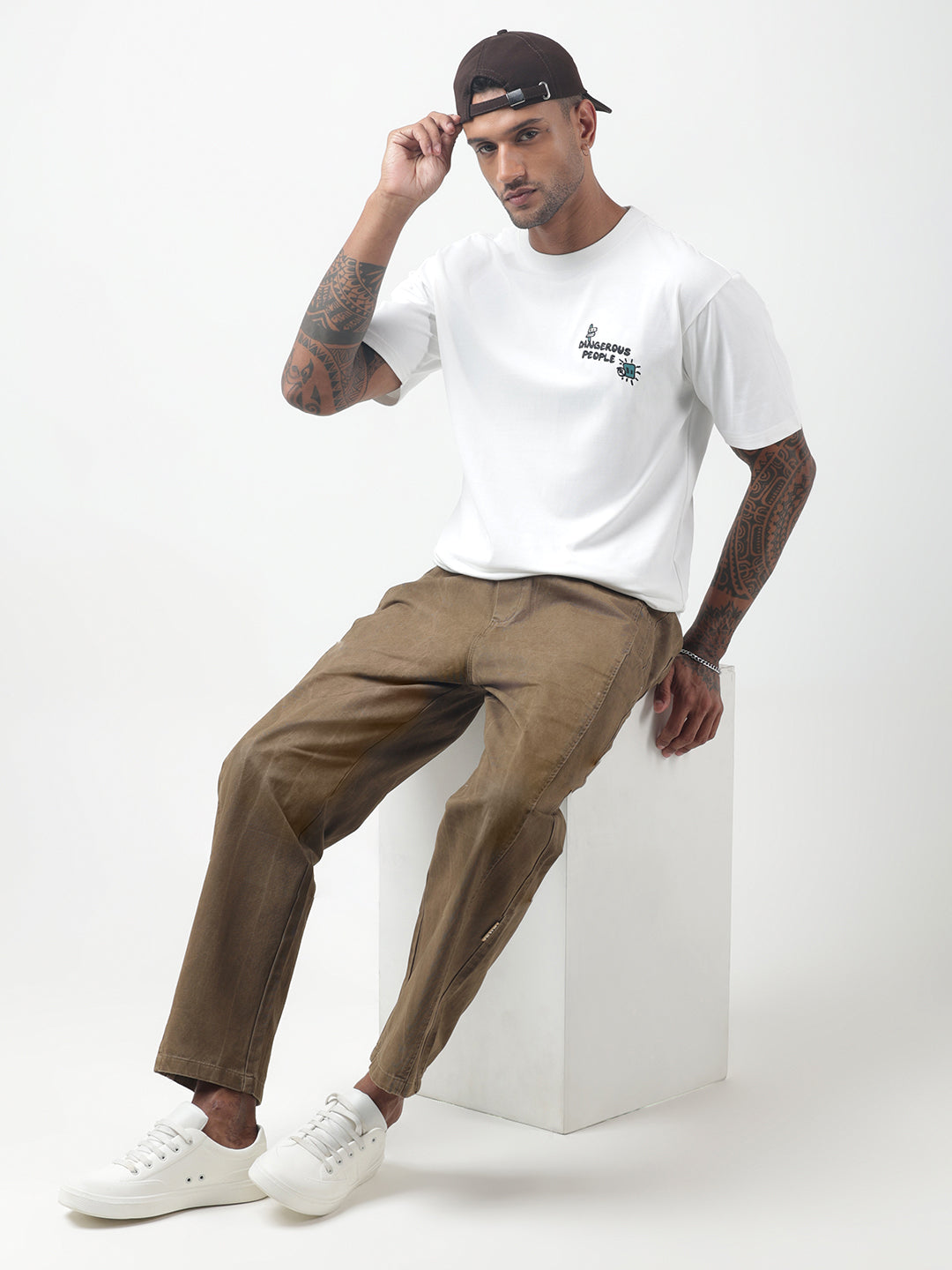 Men's Typography White Relaxed Fit T-Shirt