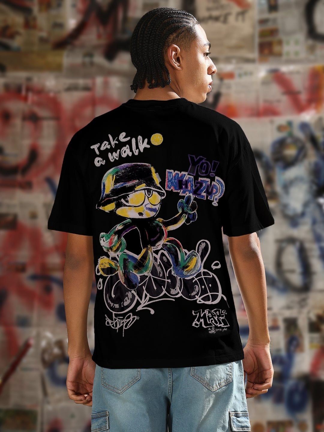 Men's Printed Black Regular Fit T-Shirt